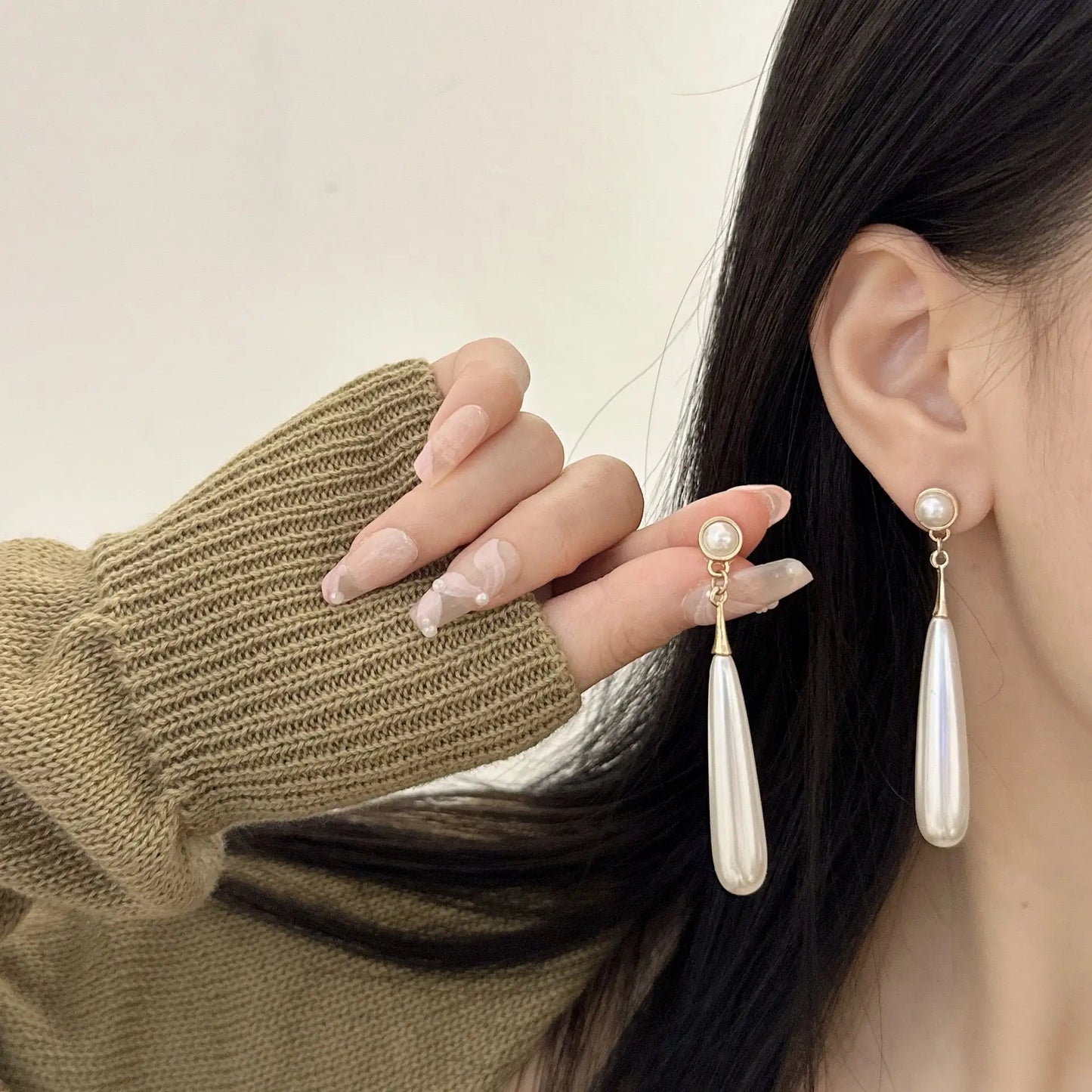 Retro Long Pearl Drop Earrings