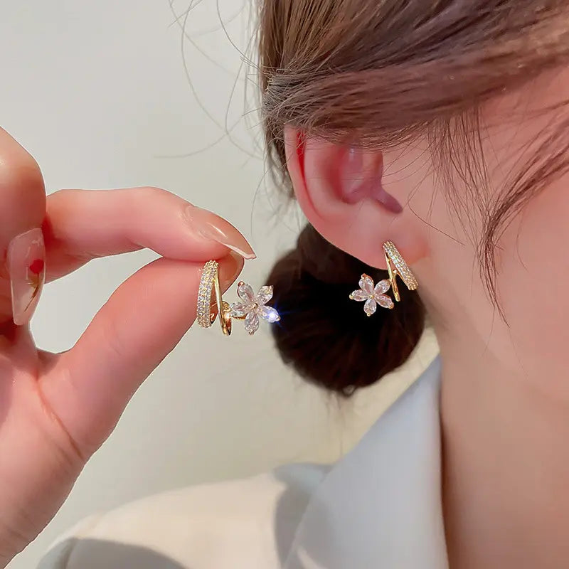 Micro Zircon Inlaid Crystal Flower Stud Earrings