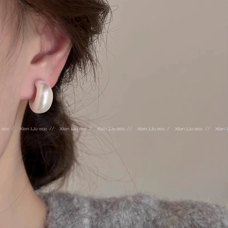 Irregular Pearl Hoop Earrings