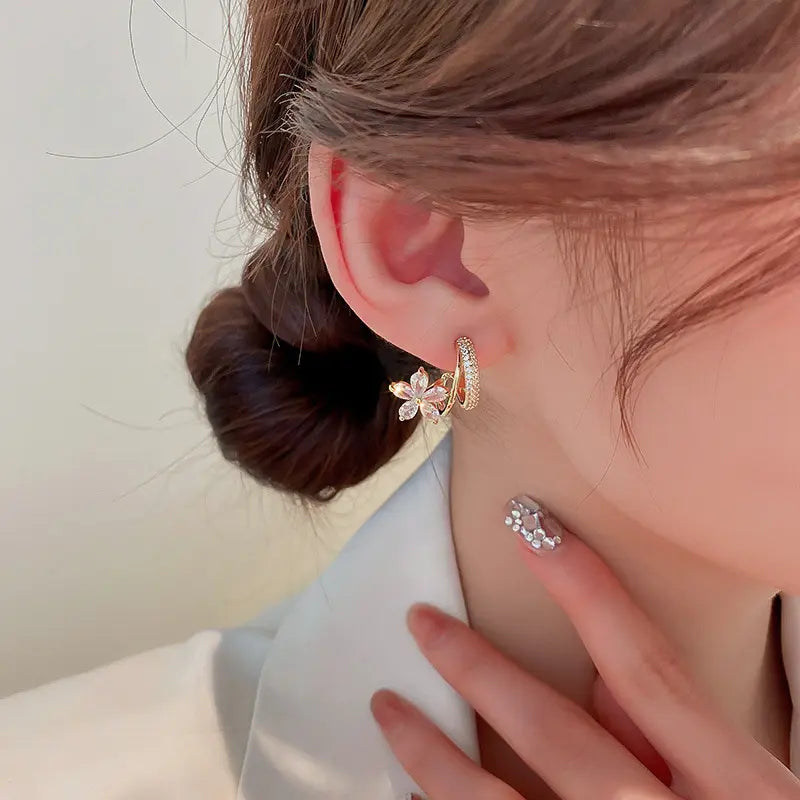 Micro Zircon Inlaid Crystal Flower Stud Earrings