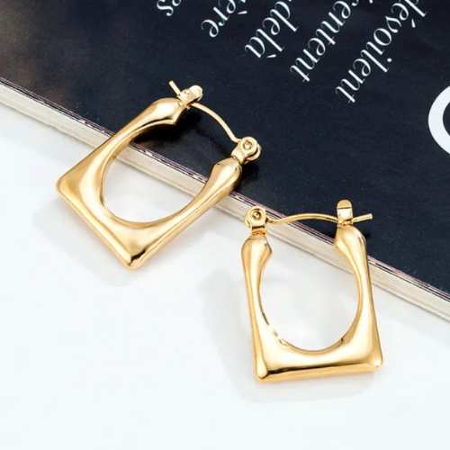 Beautiful Korean Real 18k gold plated huggies hoop earings - BlingVows - Best Imitation & Anti Tarnish Jewelry Wholesaler
