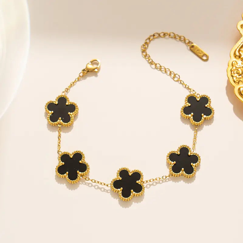 Black Lucky Clover Bracelet - BlingVows - Best Imitation & Anti Tarnish Jewelry Wholesaler