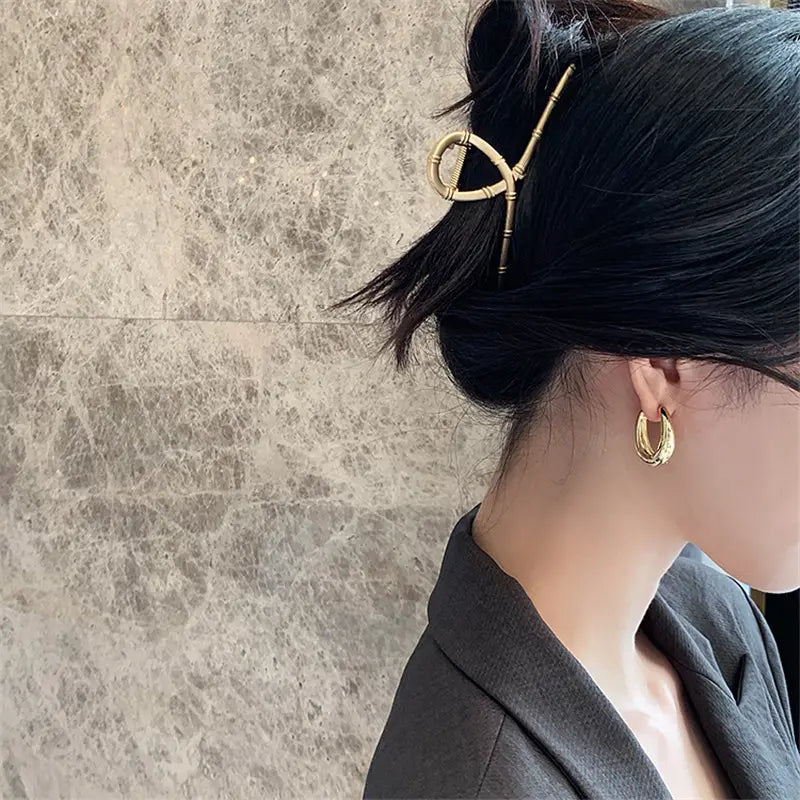Bold Oval Anti-Tarnish Hoop Earrings - BlingVows - Best Imitation & Anti Tarnish Jewelry Wholesaler
