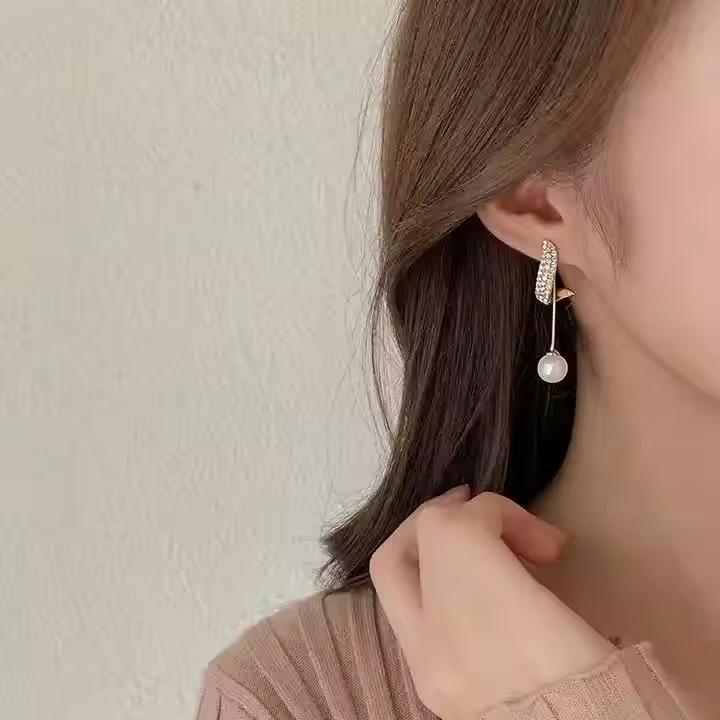 Diamond Pearl Earring - BlingVows - Best Imitation & Anti Tarnish Jewelry Wholesaler