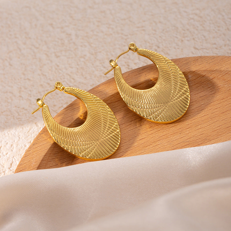Golden Luxe Anti-Tarnish Textured Hoop Earrings - BlingVows - Best Imitation & Anti Tarnish Jewelry Wholesaler