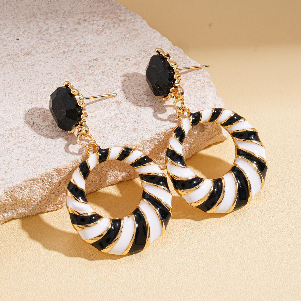 Black & White Spiral Hoop Drop Earrings