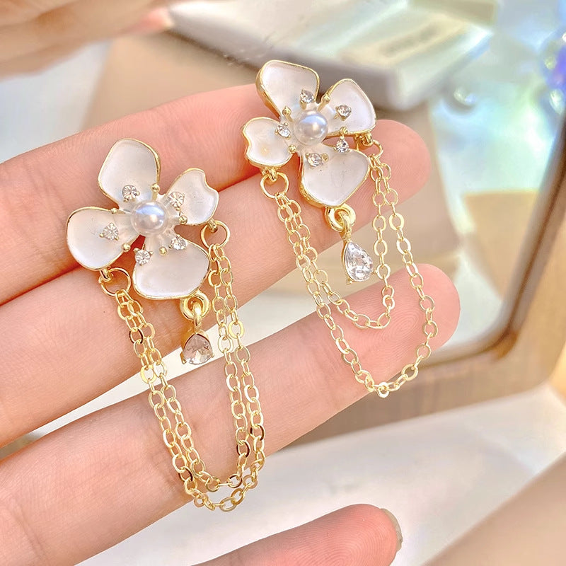 Pearl Blossom Chain Drop Earrings - BlingVows - Best Imitation & Anti Tarnish Jewelry Wholesaler