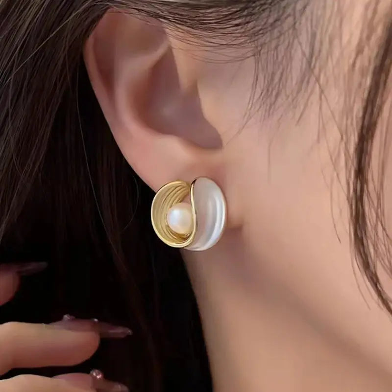 Pearl Oiled French Style Earrings - BlingVows - Best Imitation & Anti Tarnish Jewelry Wholesaler
