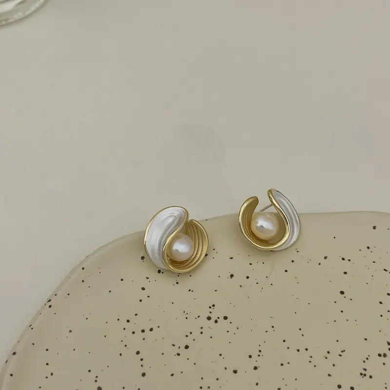 Pearl Oiled French Style Earrings - BlingVows - Best Imitation & Anti Tarnish Jewelry Wholesaler