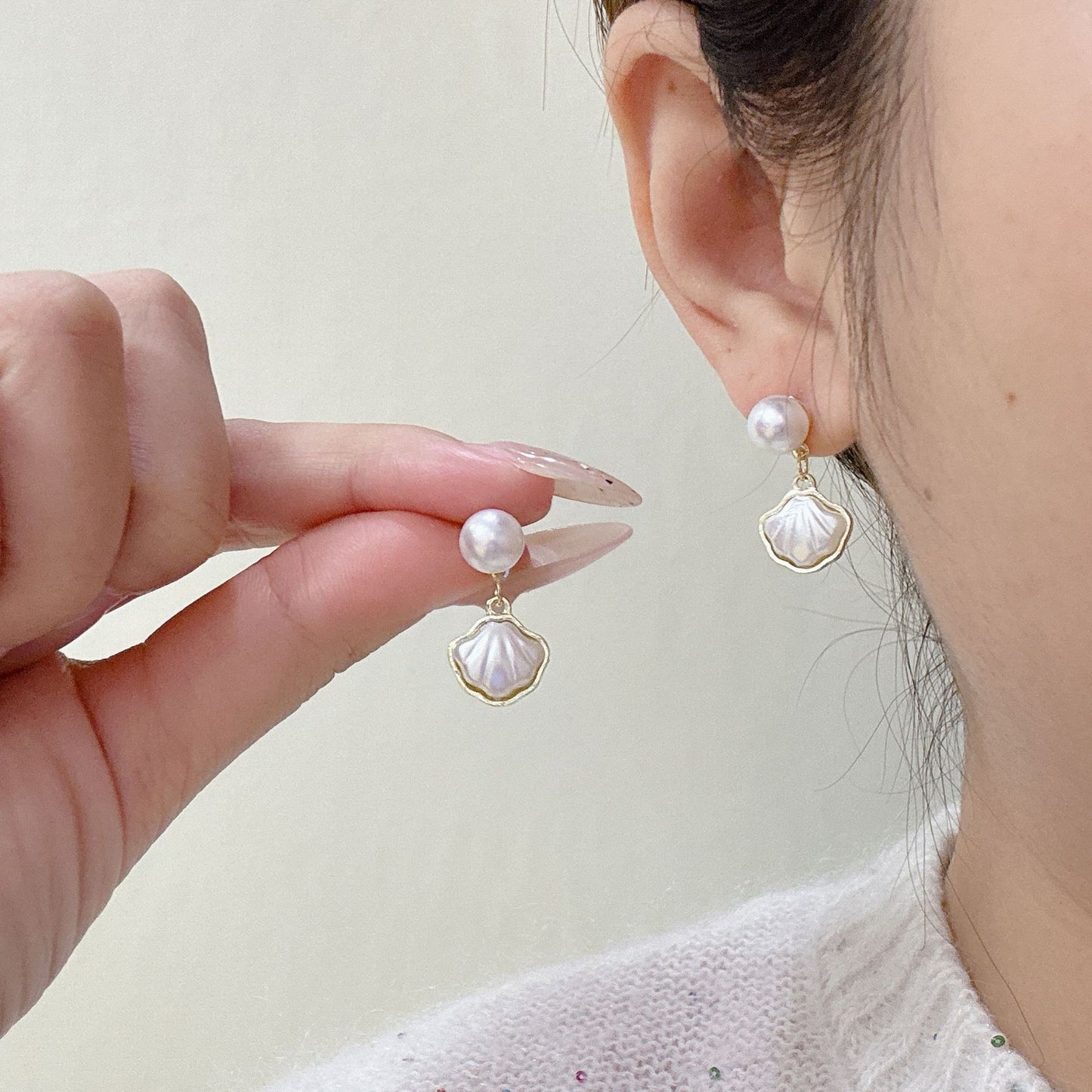Pearl Shell Charm Stud Earrings - BlingVows - Best Imitation & Anti Tarnish Jewelry Wholesaler