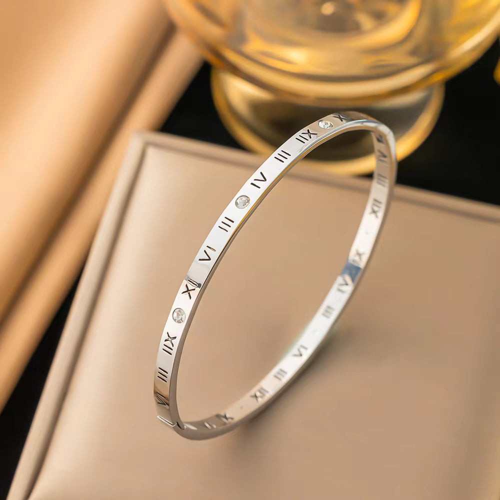 Roman Numbers Pearly Unisex Bangle Bracelet – Anti-Tarnish - BlingVows - Best Imitation & Anti Tarnish Jewelry Wholesaler