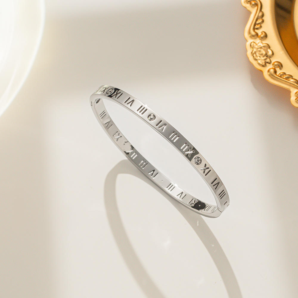 Roman Numbers Pearly Unisex Bangle Bracelet – Anti-Tarnish - BlingVows - Best Imitation & Anti Tarnish Jewelry Wholesaler