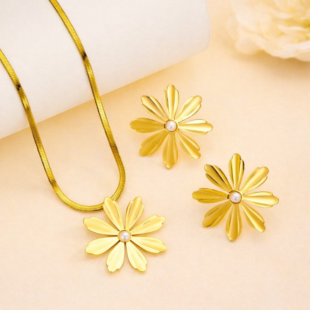 Anti-Tarnish Gold Floral Necklace & Earrings Set