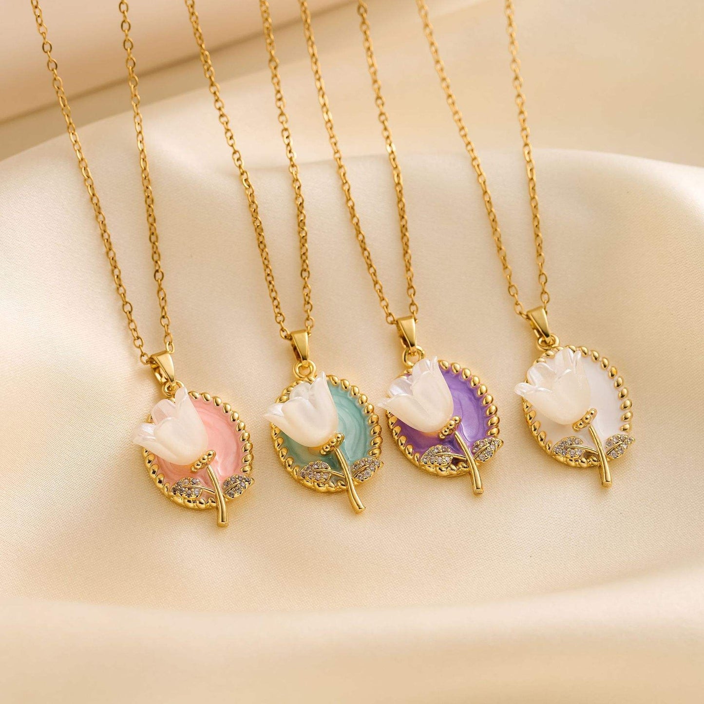 Tulip Flower Pendant Gold Necklace