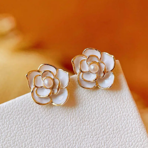 Pretty white camellia Flowers Stud Earrings for Women