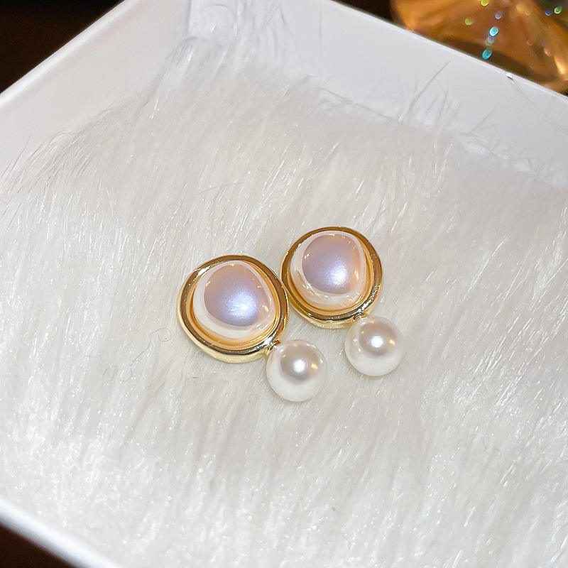 Korean Dual Pearl Circle Stud Earrings