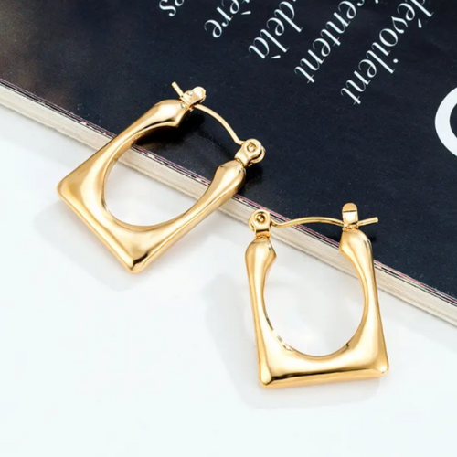 Beautiful Korean Real 18k gold plated huiggies hoop earings