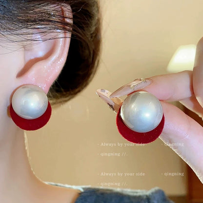Velvet Pearl Stud Earrings