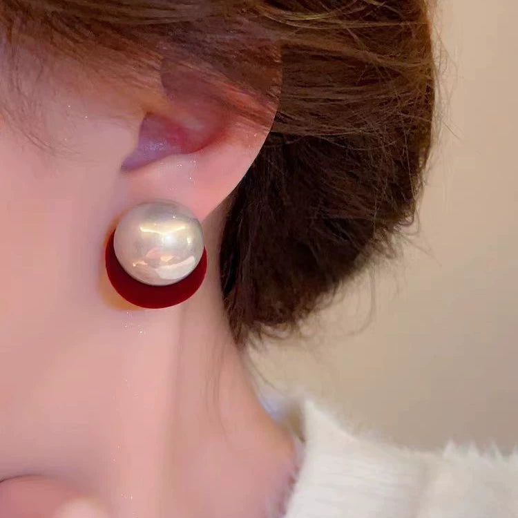 Velvet Pearl Stud Earrings