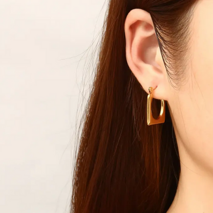 Beautiful Korean Real 18k gold plated huiggies hoop earings