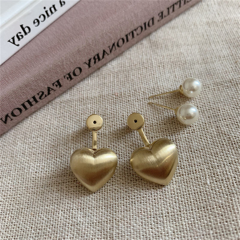 Korean Heart Drop Pearl Earrings