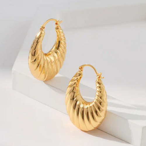 Trending Oval Hoop Clasp Real 18k Gold Stainless Steel Earrings