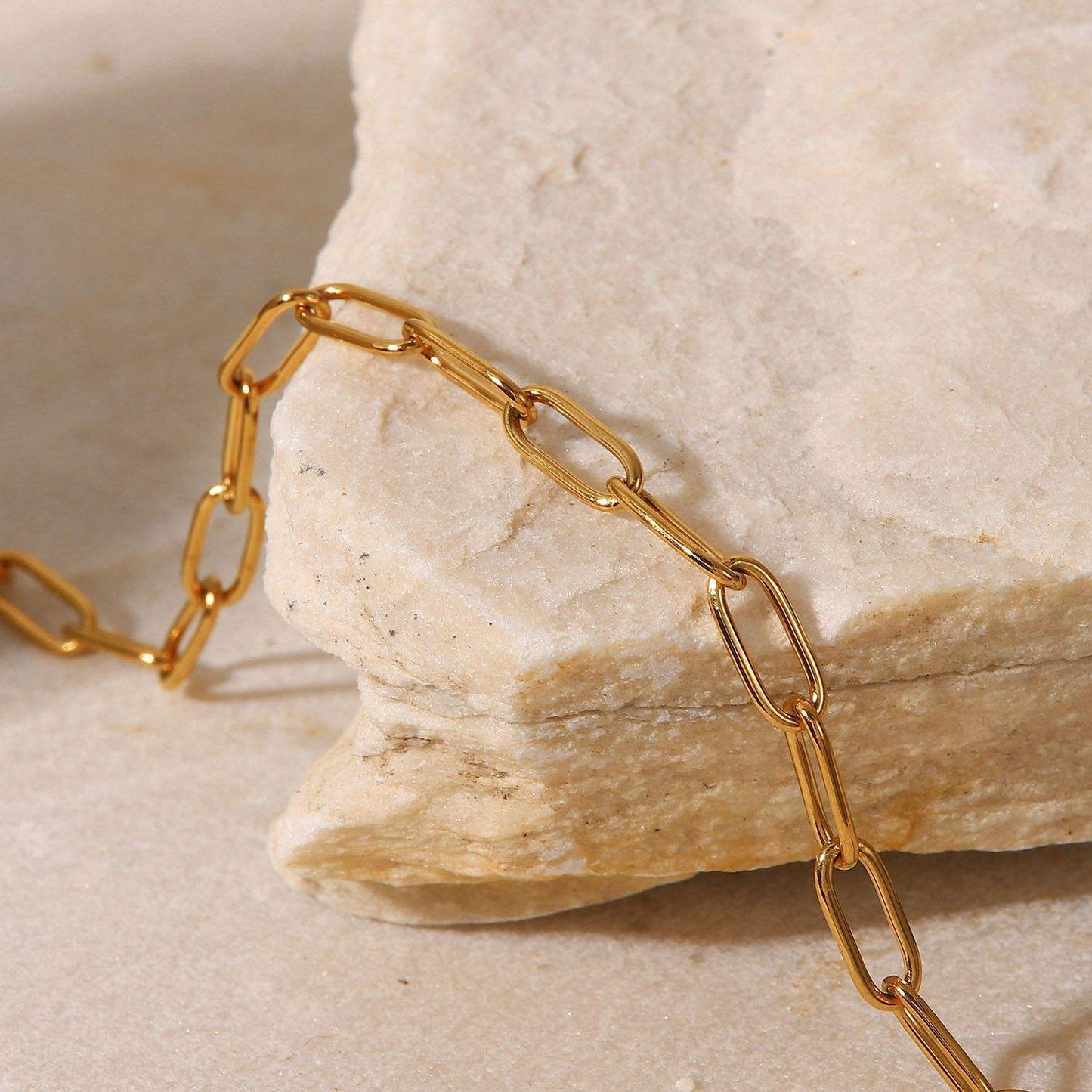 Minimal Oval Link Gold Chain Bracelet