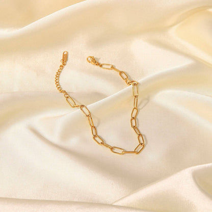 Minimal Oval Link Gold Chain Bracelet