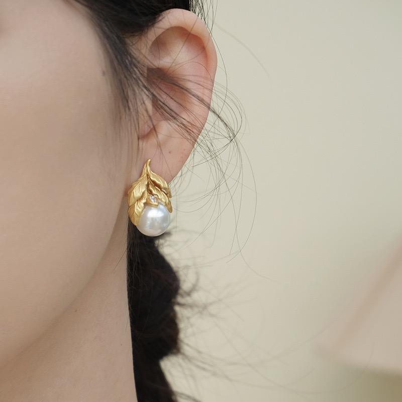 Vintage Leaf Pearl Statement Earrings