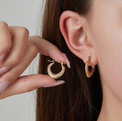 Textured Classic Anti-Tarnish Hoop Earrings