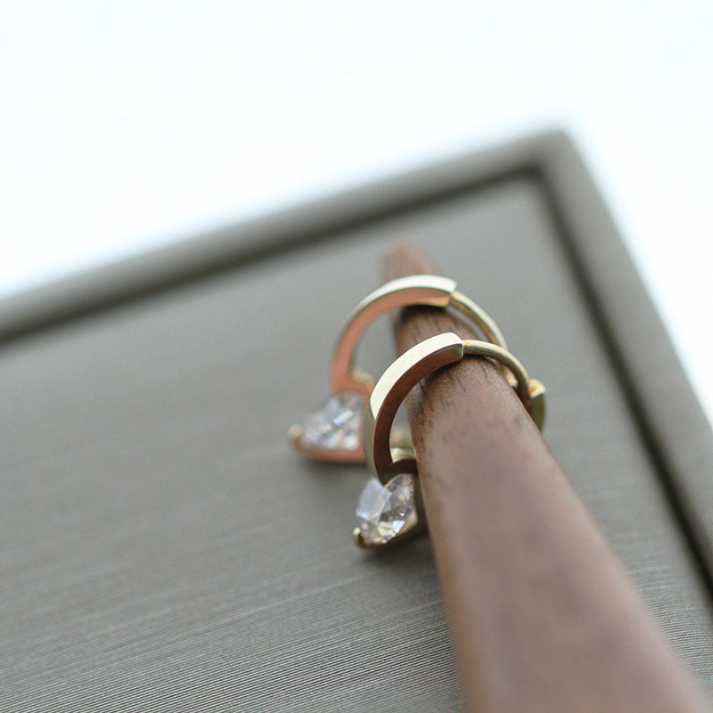 Minimal Crystal Drop Earrings