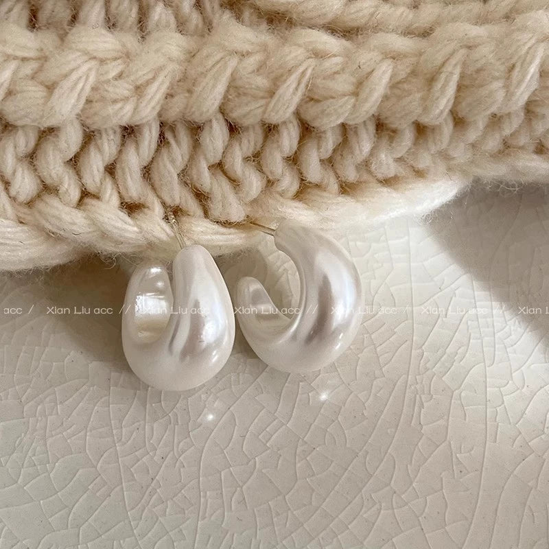 Irregular Pearl Hoop Earrings
