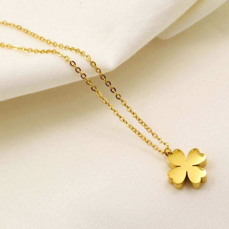 Gold Clover Pendant Necklace