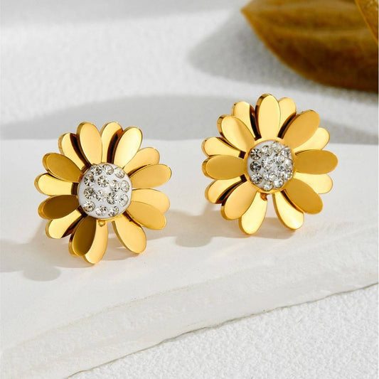 Daisy Flower Stud Earrings