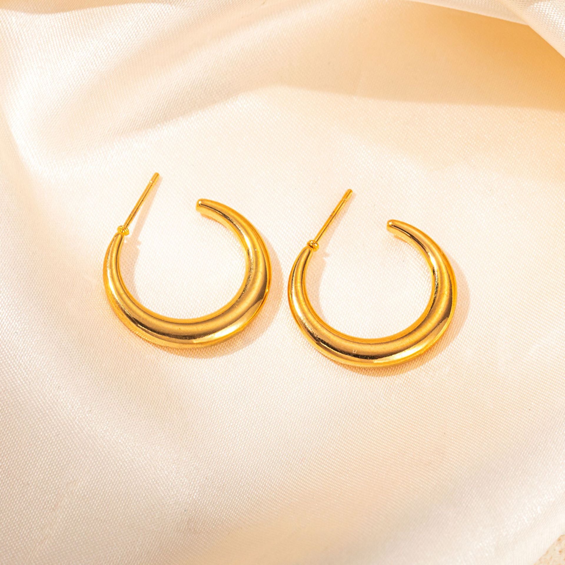 Bold Crescent Hoop Earrings – Anti-Tarnish - BlingVows - Best Imitation & Anti Tarnish Jewelry Wholesaler