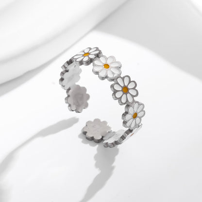 Daisy Bloom Anti-Tarnish Adjustable Ring