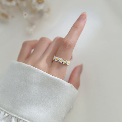 Daisy Bloom Anti-Tarnish Adjustable Ring - BlingVows - Best Imitation & Anti Tarnish Jewelry Wholesaler