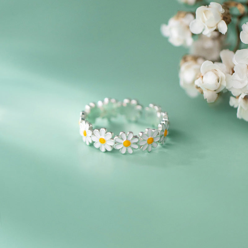 Daisy Bloom Anti-Tarnish Adjustable Ring - BlingVows - Best Imitation & Anti Tarnish Jewelry Wholesaler