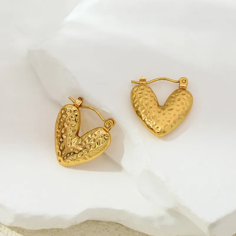 Gold Heart Shaped Hammer Pattern Hoop Earrings - BlingVows - Best Imitation & Anti Tarnish Jewelry Wholesaler