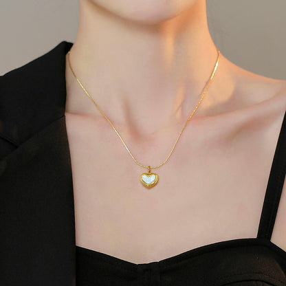 Gold Heart Pendant Chain Necklace