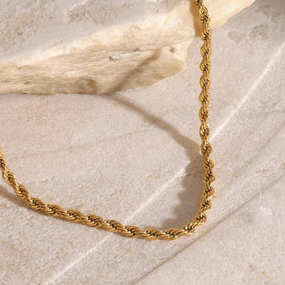 Golden Rope Twist Chain – Anti-Tarnish