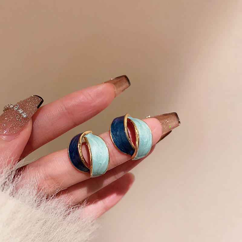 Korean Dual Tone Enamel Stud Earrings