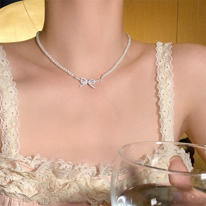 Korean Pearl Beads Bow Pendant Necklace