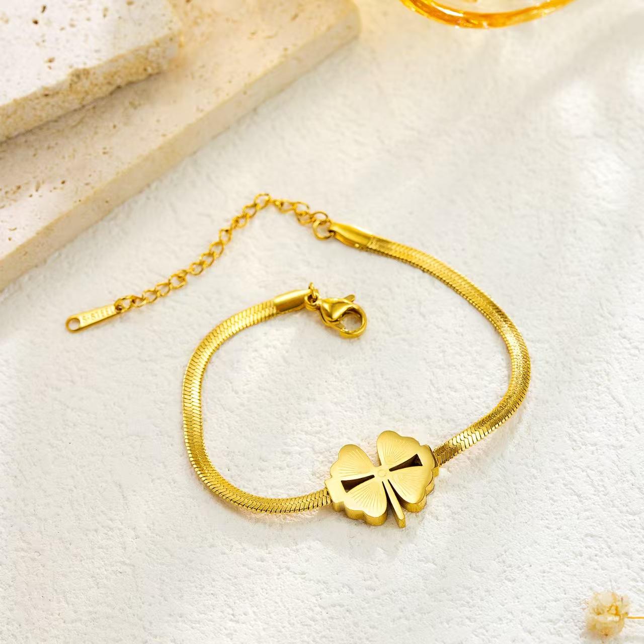 Gold Clover Charm Bracelet