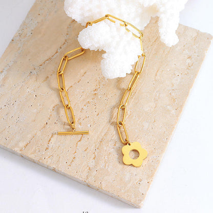 Golden Link Chain Bracelet with Floral Toggle – Anti-Tarnish