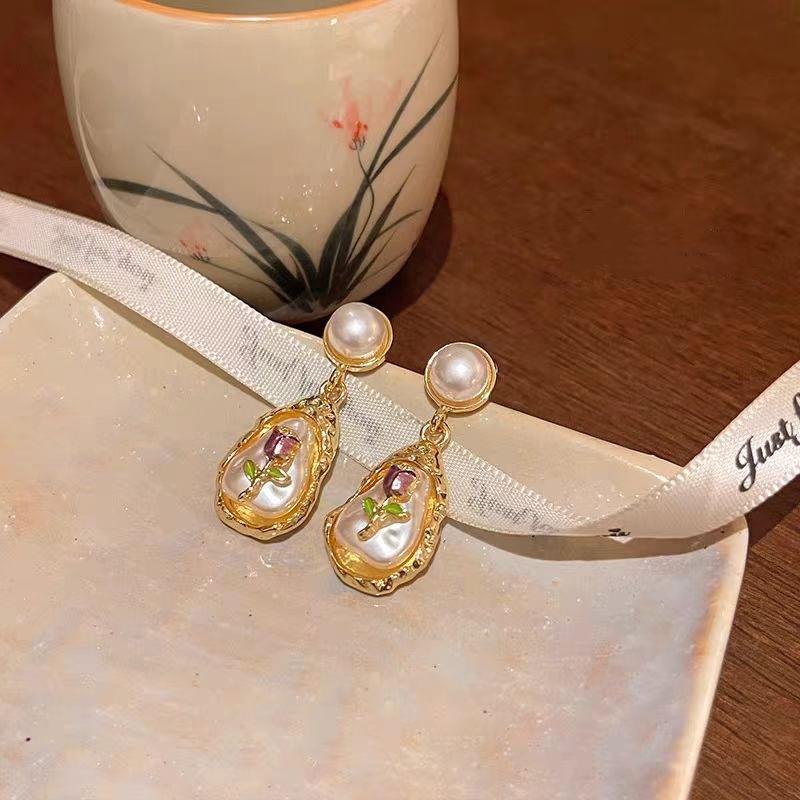 Elegant Floral Pearl Drop Earrings