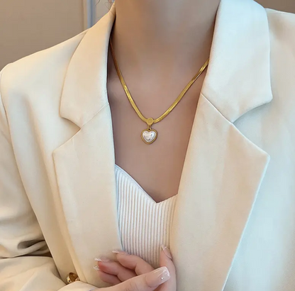 Love Heart Shaped Pearl Pendant Necklace - BlingVows - Best Imitation & Anti Tarnish Jewelry Wholesaler