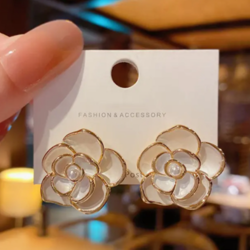 Pretty white camellia Flowers Stud Earrings - BlingVows - Best Imitation & Anti Tarnish Jewelry Wholesaler