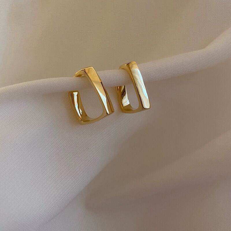 Scarlet Drop Textured Stud Earrings - BlingVows - Best Imitation & Anti Tarnish Jewelry Wholesaler