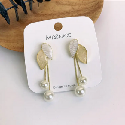 Vintage Leaf Pearl Drop Stud Earrings - BlingVows - Best Imitation & Anti Tarnish Jewelry Wholesaler